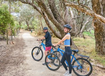 Image of bike riders along Lake Gwelup